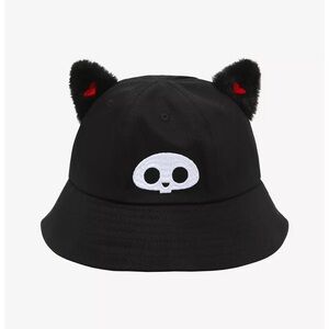Skelanimals Hot Topic 3D Fuzzy Cat Ears Bucket Hat